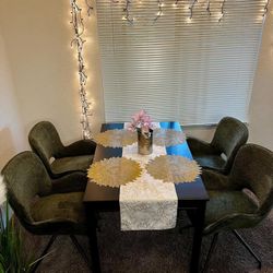 Moving  IKEA Dining table. No Chairs 