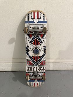 Kryptonics Complete Skateboard – Graphic Deck – Great Starter or Spare Board