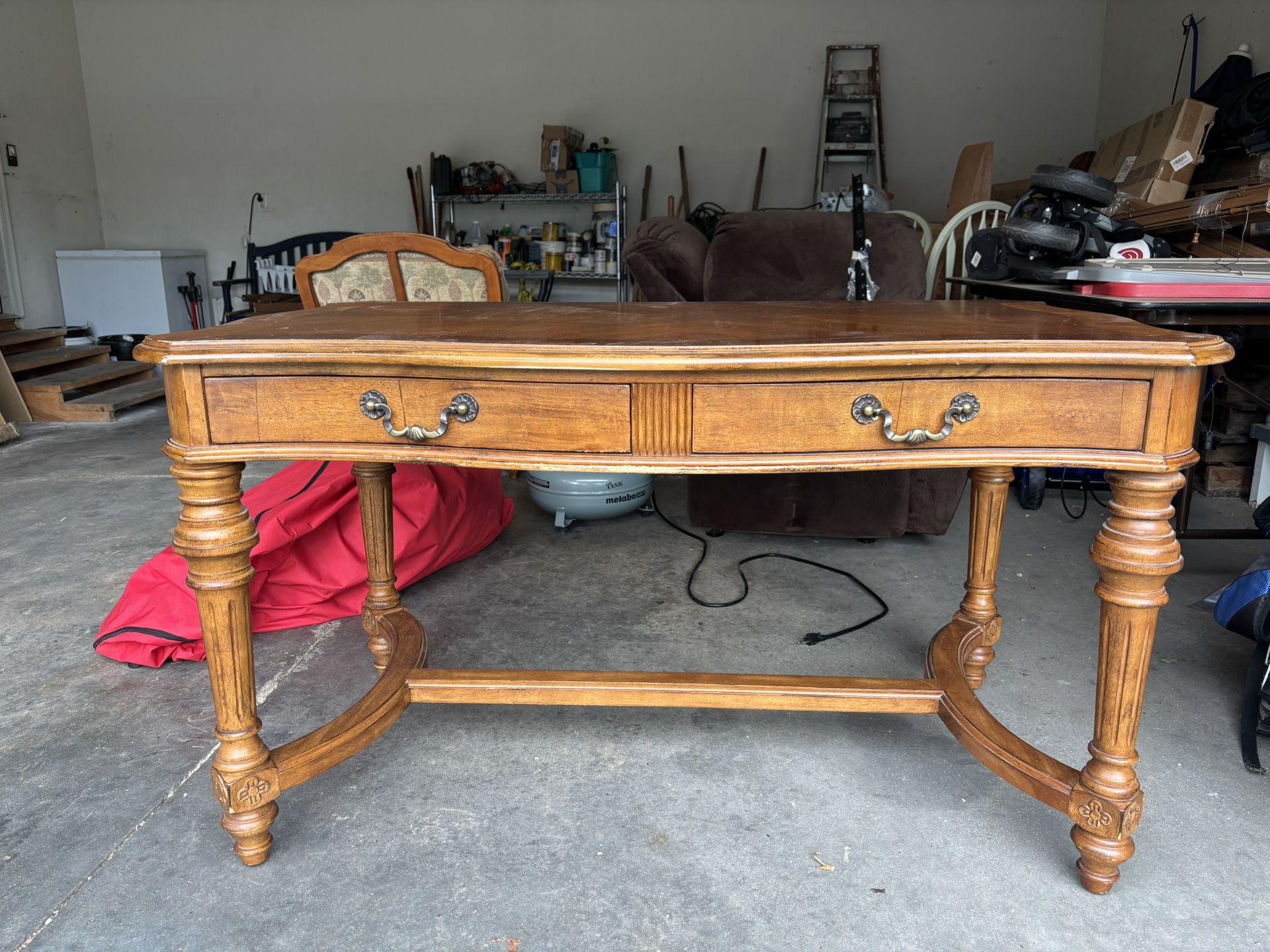 Solid Wood 2 Drawer Desk