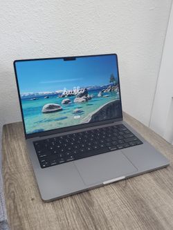 Apple - MacBook Pro 14" - M1 Pro Chip / 16GB RAM / 512GB SSD- Take it home today from $5 - Rest later