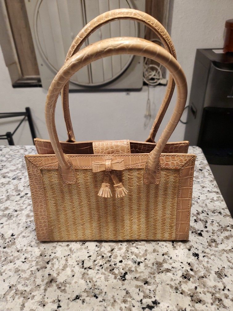 Liz Claiborne mini purse