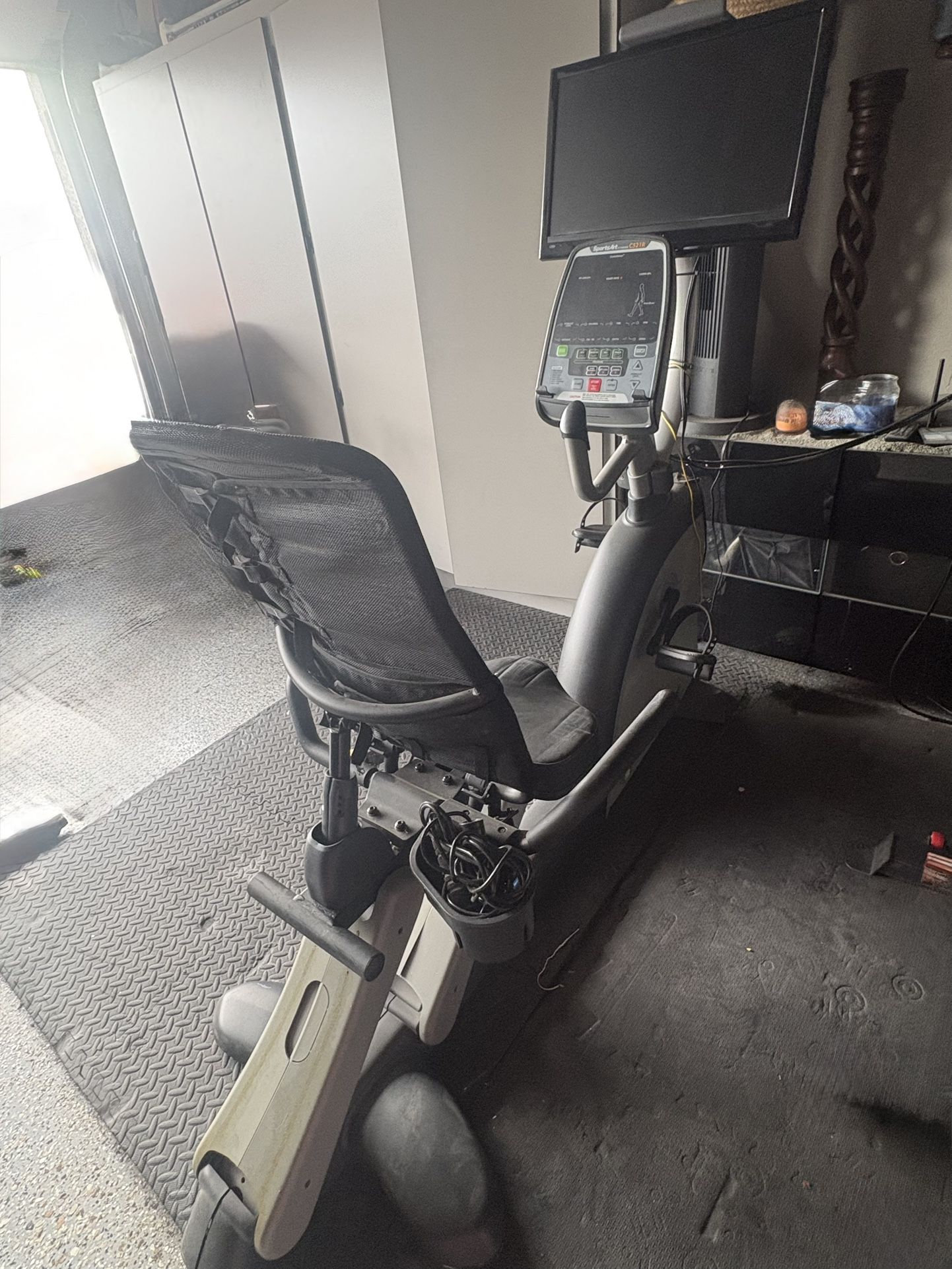 SportsArt Elliptical Exercise Machine 