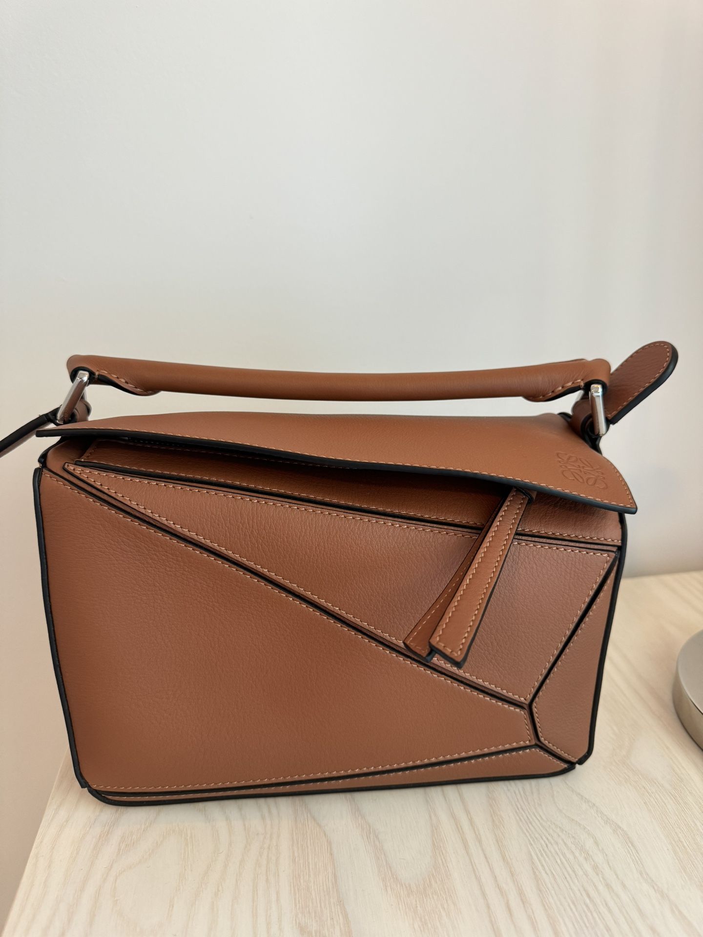 Loewe Small puzzle Bag (tan)