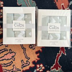 Comfy Cubs Swaddles