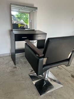 Barber chair and station