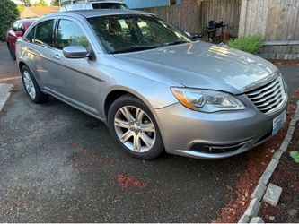 Chrysler 200