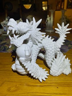 Beautiful Porcelain Dragon