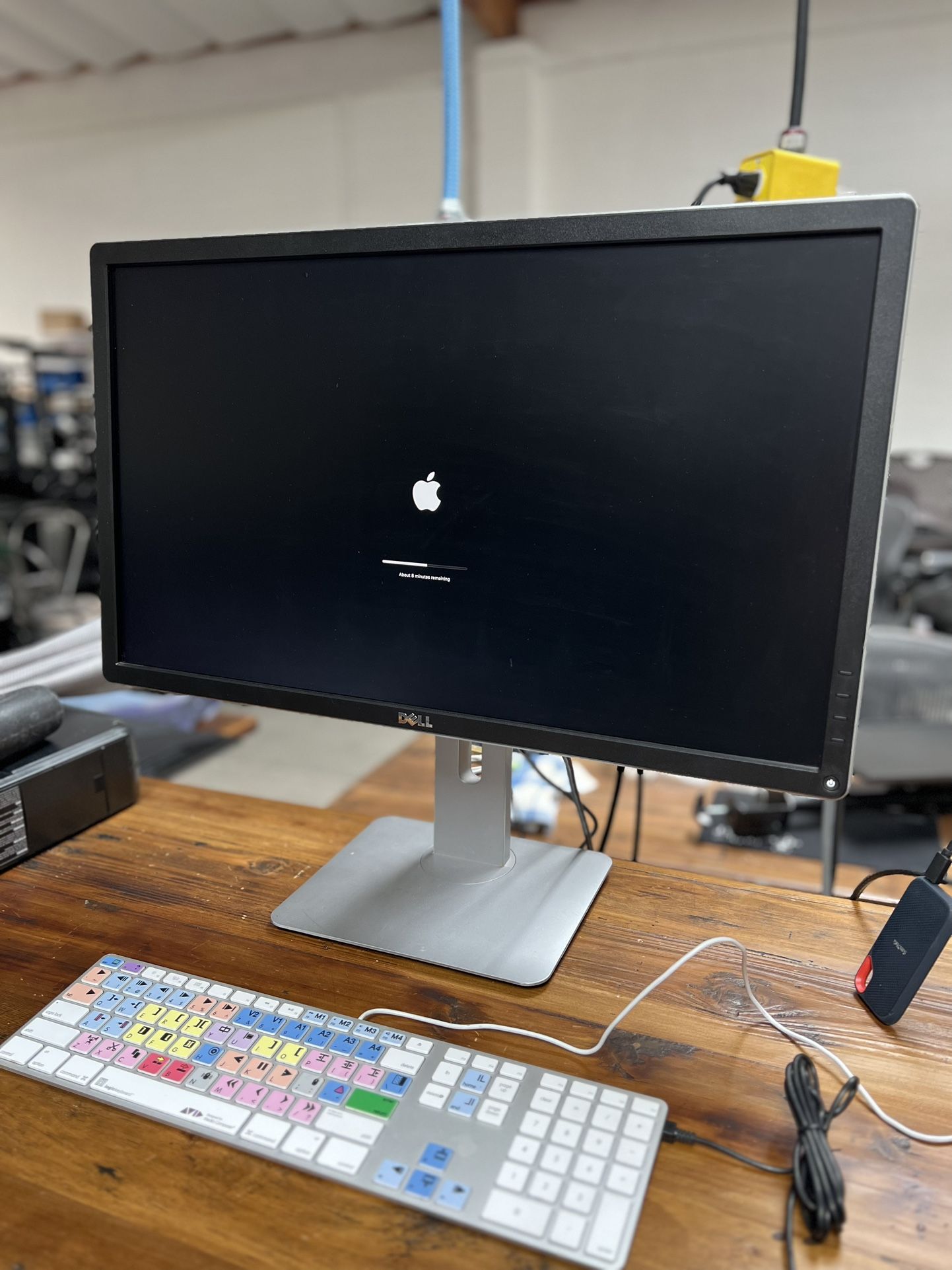 Dell 27” 1080p LED Monitor Adjustable Stand