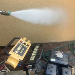DeWalt Honda  Commercial Pressure Washer Pressure Cleaner 4000 Psi  /4.0 Gpm Works Perfect