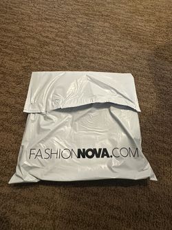 Fashion Nova Jeans 