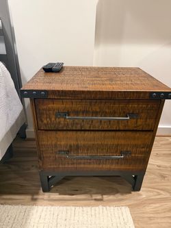 Many items $40 of less. Moving sale today and tomorrow. Come pick it up today.