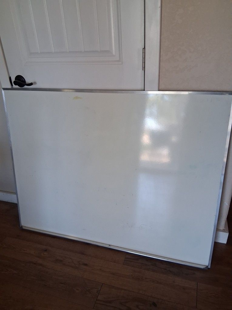 Whiteboard, Dry Erase Board, Message Board, With Ledge