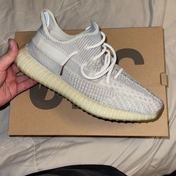 Yeezy Yeshaya Sz 12