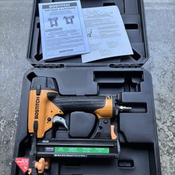 Bostitch 18Ga Hardwood Stapler  Almost new condition  