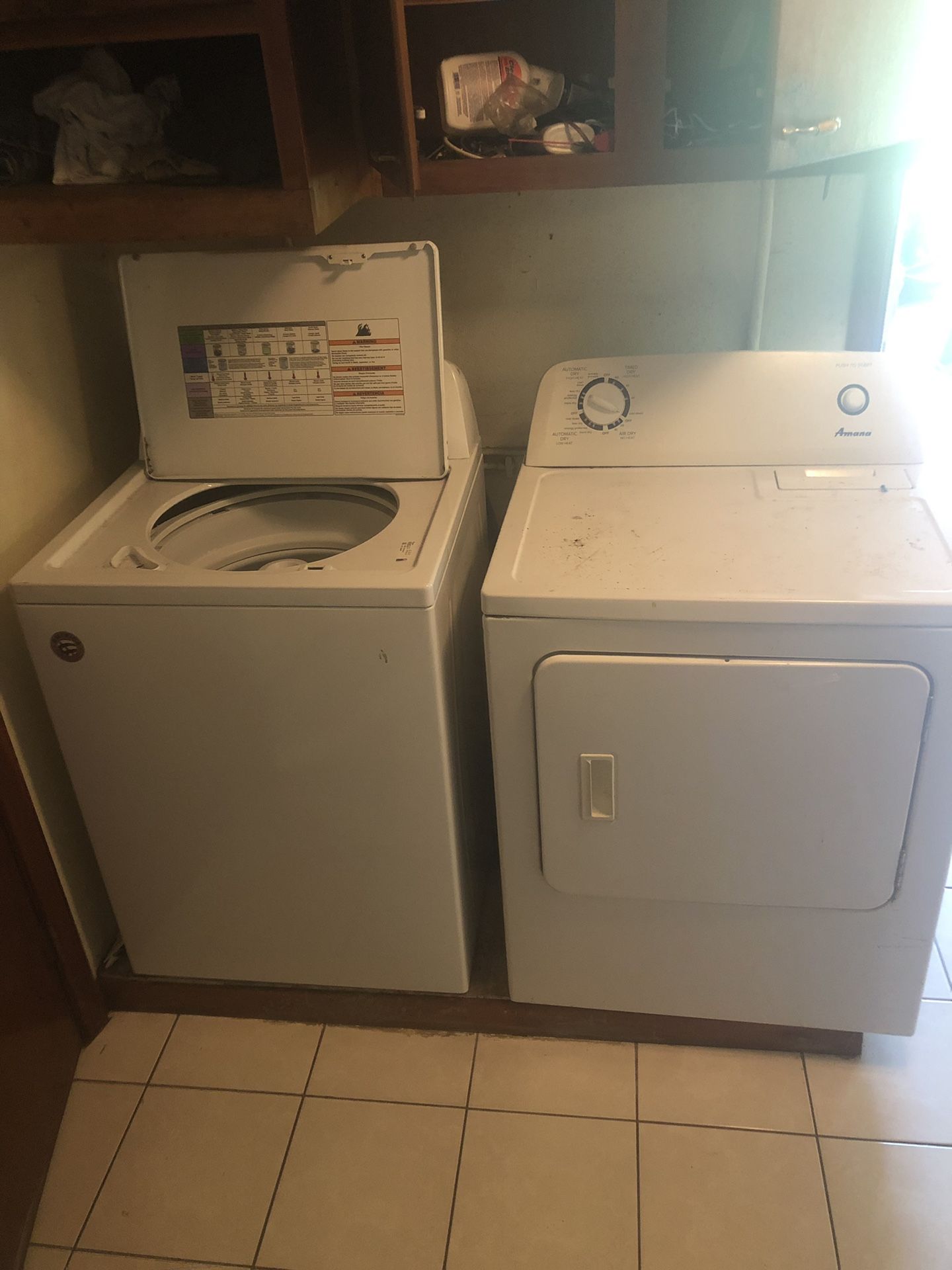 Washer and dryer sit