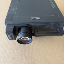 Sony Model VPL-S500U LCD Projector 
