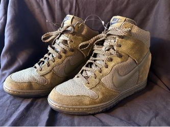 Nike Dunk Sky Essential High Rough Green US women Size