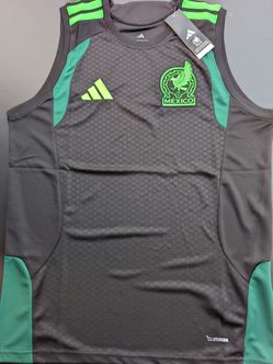 México sleeveless soccer jersey
