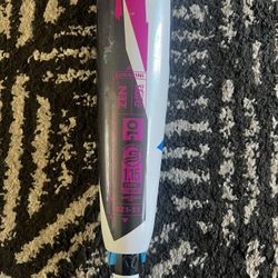 Baseball Bat Demarini  Zen  Size 27.   Drop -10 