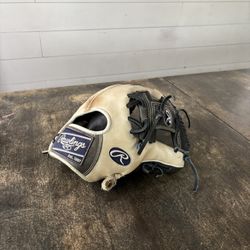 Rawlings Infield Glove 11 1/2 