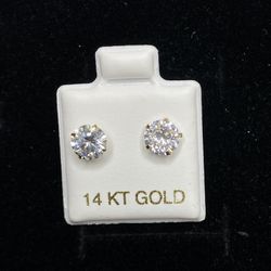 14k Gold cz Stud Earrings 6.1mm