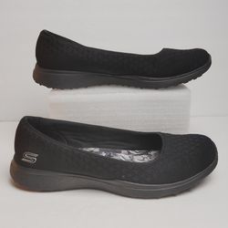 Skechers Women's Black Sport Active Microburst One Up Slip-on Comfort Flat 7.5