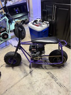 Custom minibike with solid ￼frame
