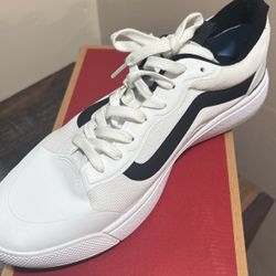 Vans Ultra range Exo  Size 11