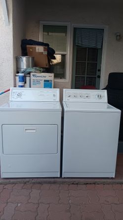 Washer And Gas Dryer 