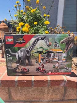 Lego Jurassic World Raptor & Titanosaurus Tracking Mission #76973