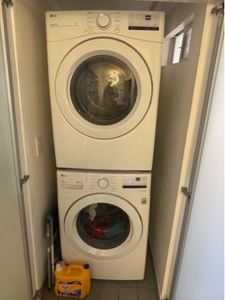 Stackable washer and dryer