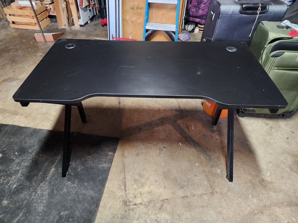 Gaming Desk