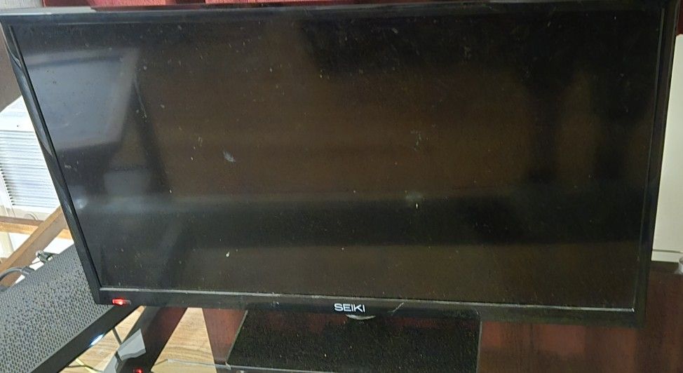 Seiki TV-24LE74 Black 24 Inch