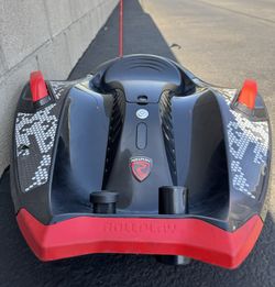 Un Carro Electrónico De Niño