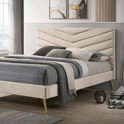 🔹Beige Tufted Desing Calking Bed (Mattress is not included)