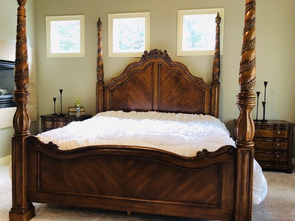 Master king bedroom set Havertys for Sale in Alpharetta ...