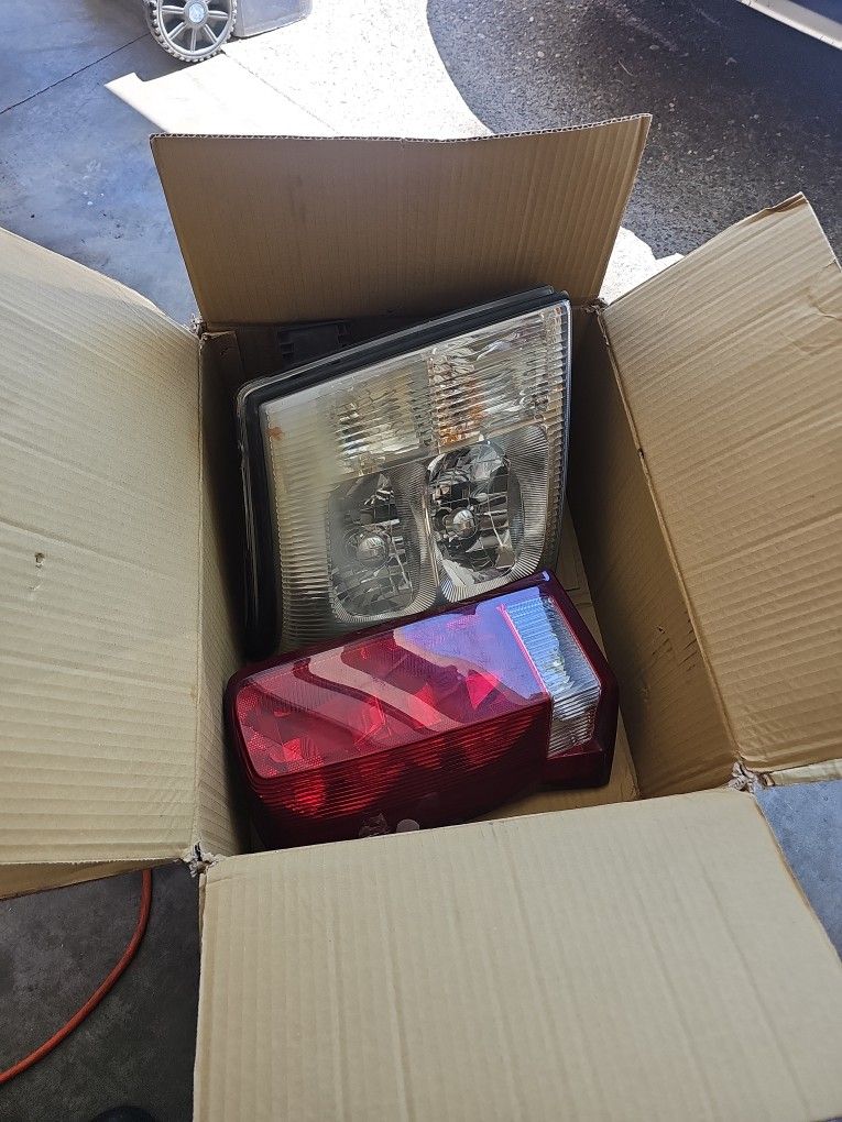 Escalade Gen 2 Lights