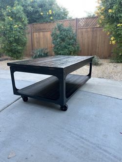 Lift Top Coffee Table 