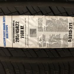 Brand New Tires (1) Vogue Tire SCT2 White/Blue (285/45R22) (Single) ($419)