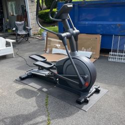 Elliptical Trainer 