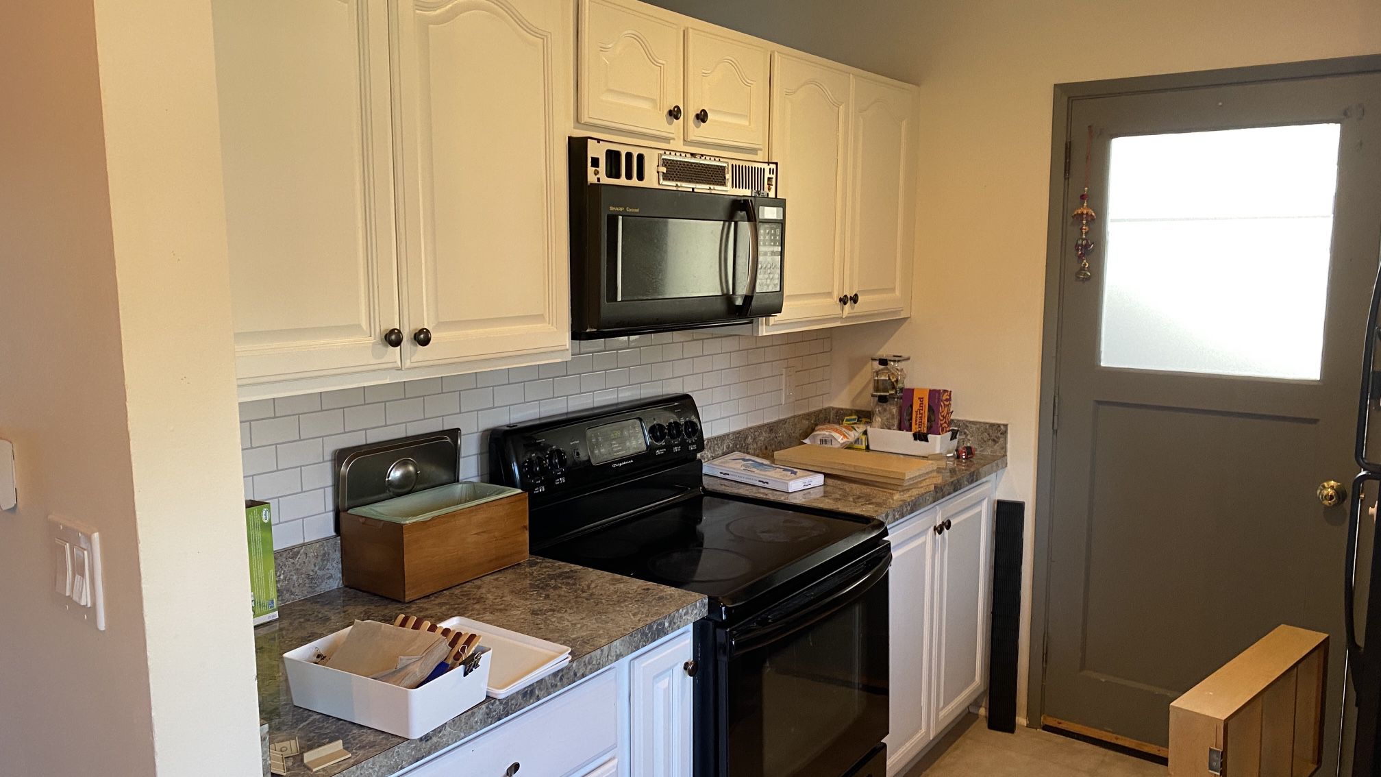 Free Electric Stove, Microwave Oven, Dishwasher