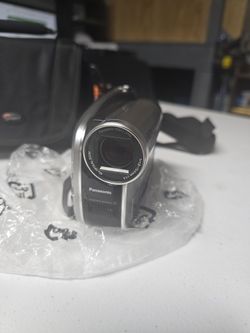 Panasonic VDR-D50P DVD Camcorder – 42x Zoom – With Carry Case