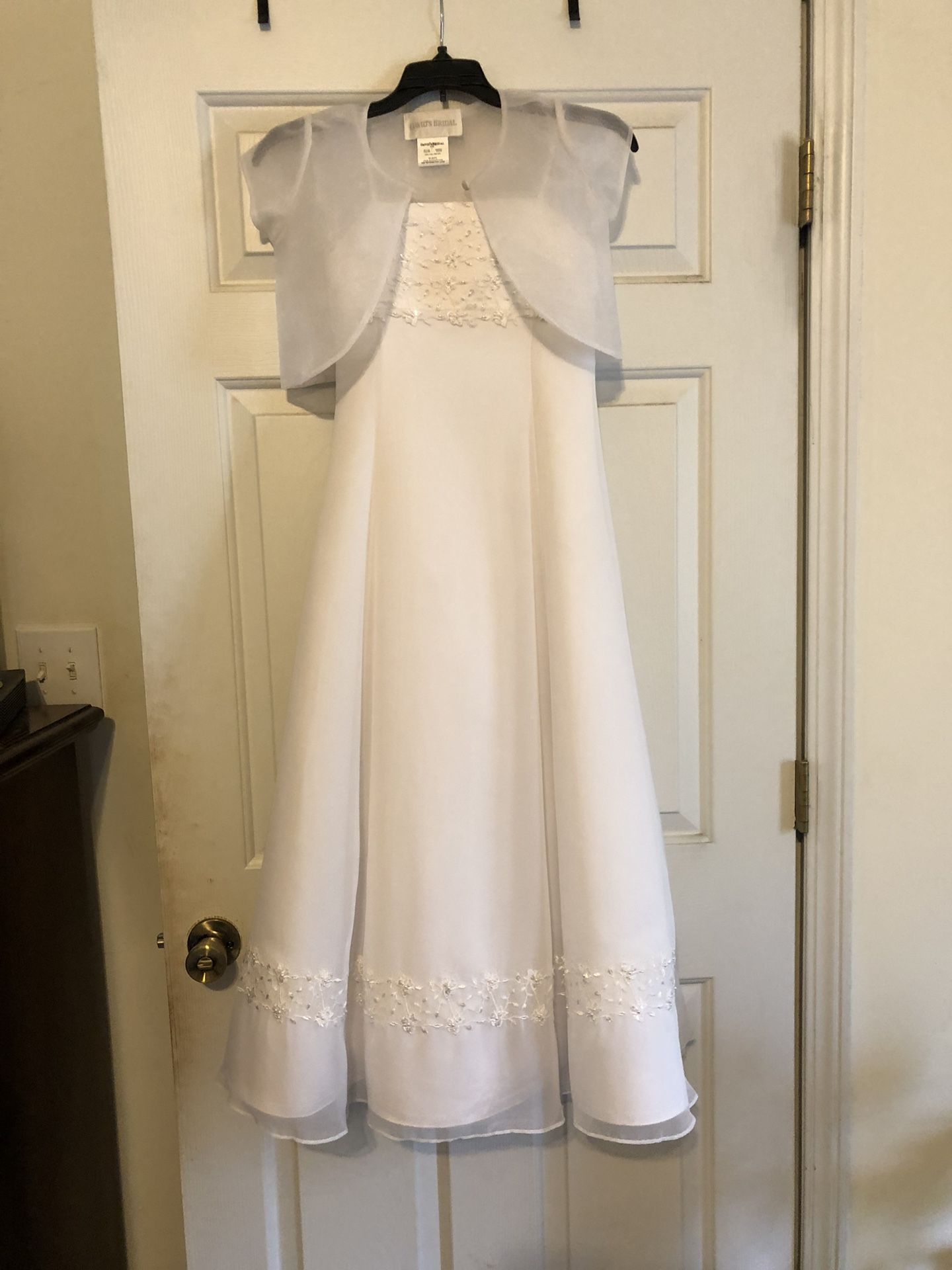 Girl’s dress for wedding or pageant