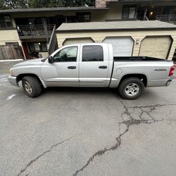 2006 Dodge Dakota