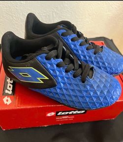 Soccer cleats kids size 12
