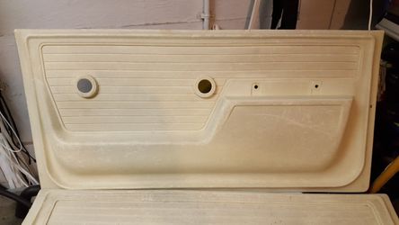 1972 Chevy / GMC door panels