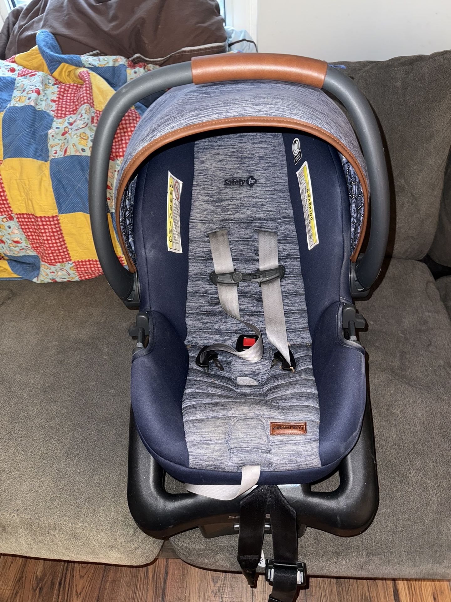 Infant Car Seat W Base