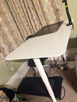 White Ikea Bekant 63 × 311 x 2 Adjustable Height Electric Laminate Standing Work Desk and Chair