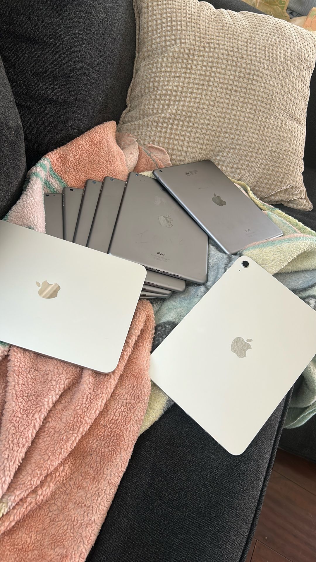 iPads 
