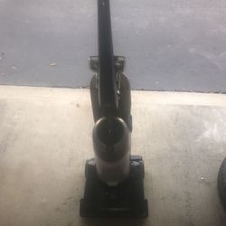 Bissell CleanView ONEPASS TECHNOLGY VACCUM